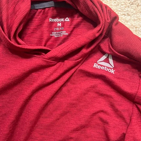 Boys Nike, Reebok, Nautica, and Champion - Lot of shirts/hoodies, various sizes - Picture 5 of 5